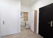 Prenájom – zariadený 3+kk byt 83m2, vyhradený parking, centrum PD - fotografia 8