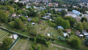 BEDES | Záhrada 476 m2, JZ orientácia, ľahká prístupnosť - fotografia 4