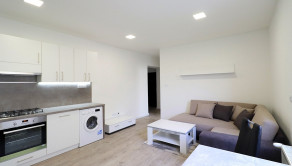 Prenájom – zariadený 3+kk byt 83m2, vyhradený parking, centrum PD - fotografia 4