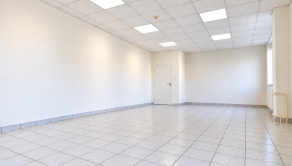 BEDES | komerčný priestor s parkovaním, 33m2 centrum Prievidza - fotografia 6
