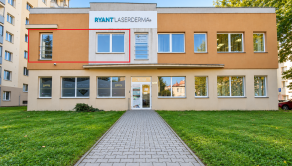 BEDES | komerčný priestor s parkovaním, 33m2 centrum Prievidza - fotografia 2