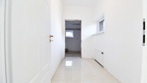 Beladice: novostavba domu 182 m², 3 terasy, garáž, 1 h od BA - fotografia 9