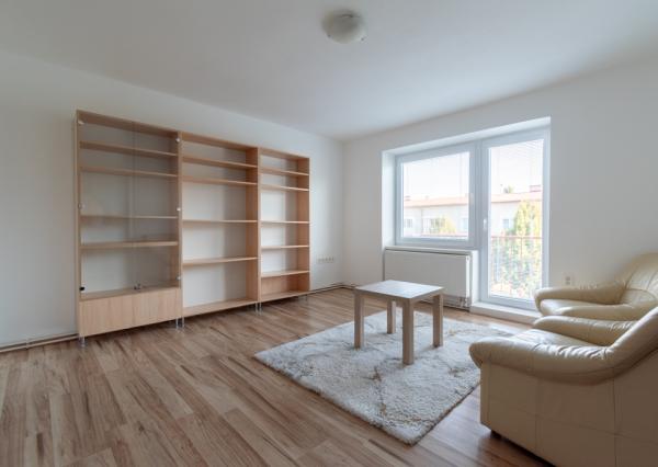 BEDES | 2- izbový byt v centre mesta Partizánske