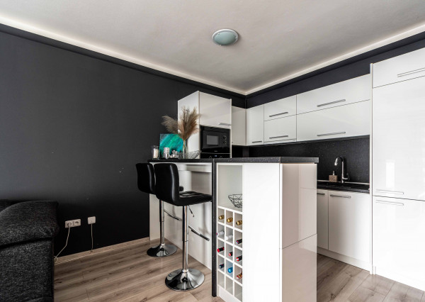 BEDES |  Prenájom moderný 2-izbový byt, Nováky