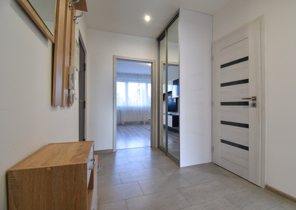 Moderný 2 izb. byt, loggia, zariadený, Necpaly - Prievidza