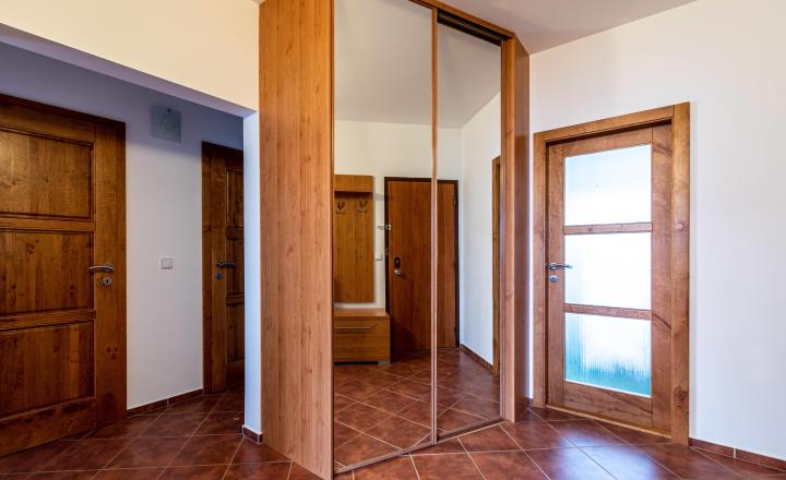 BEDES | Zariadený 3 izbový byt po rekonštrukcii, loggia - fotografia 21