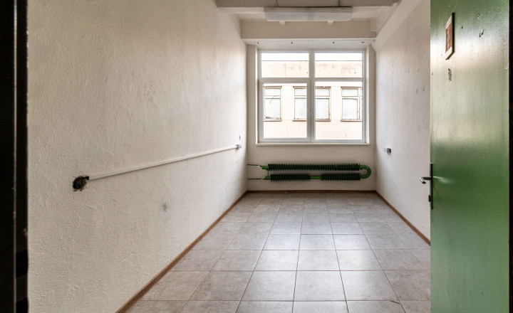 BEDES | Prenájom - zaujímavý nebytový priestor, 500 m² - fotografia 4