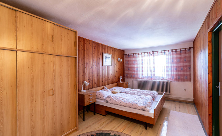 BEDES | Veľká usadlosť na samote pri lese, Valaská Belá – laz Púčkovci (7 500 m²) - fotografia 10