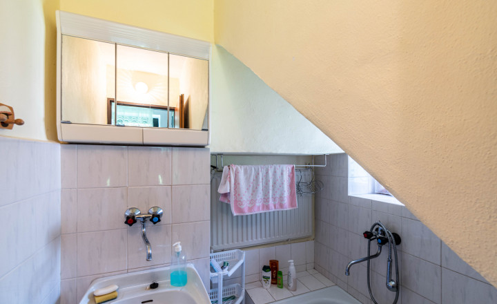 BEDES | Veľká usadlosť na samote pri lese, Valaská Belá – laz Púčkovci (7 500 m²) - fotografia 19