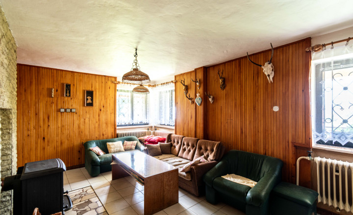 BEDES | Veľká usadlosť na samote pri lese, Valaská Belá – laz Púčkovci (7 500 m²) - fotografia 5