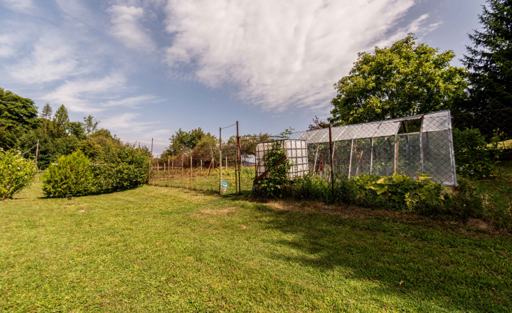 BEDES | Veľká usadlosť na samote pri lese, Valaská Belá – laz Púčkovci (7 500 m²) - fotografia 33