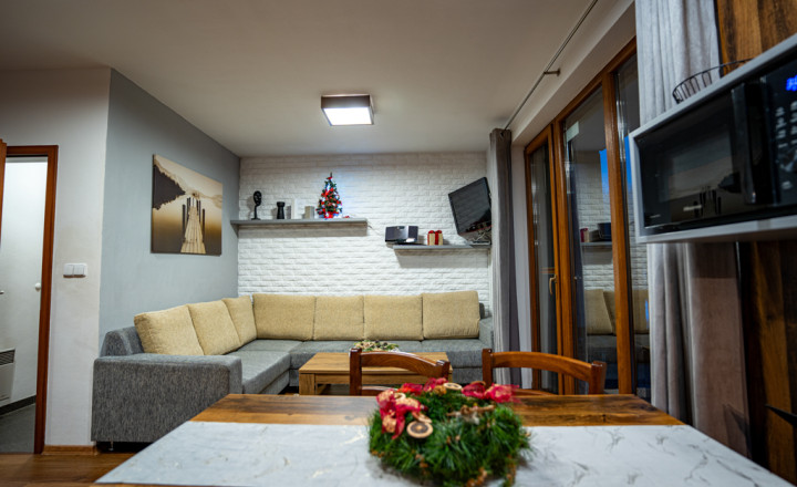 BEDES | Investičný 2i apartmán so súkromným detským ihriskom - fotografia 15