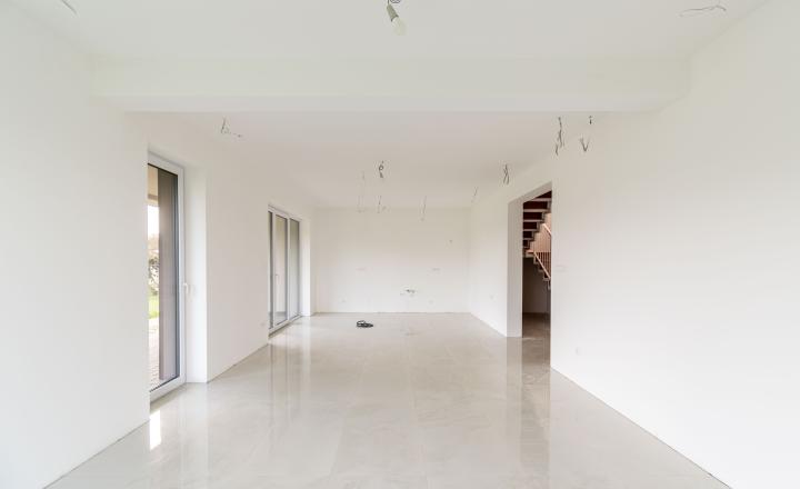 BEDES | 4izb. novostavba182m2, pozemok 659m2, 3x terasa, garáž - fotografia 9