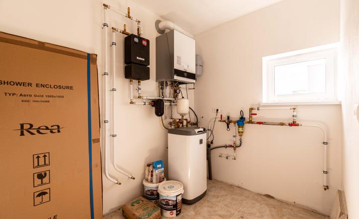 BEDES | 4izb. novostavba182m2, pozemok 659m2, 3x terasa, garáž - fotografia 14