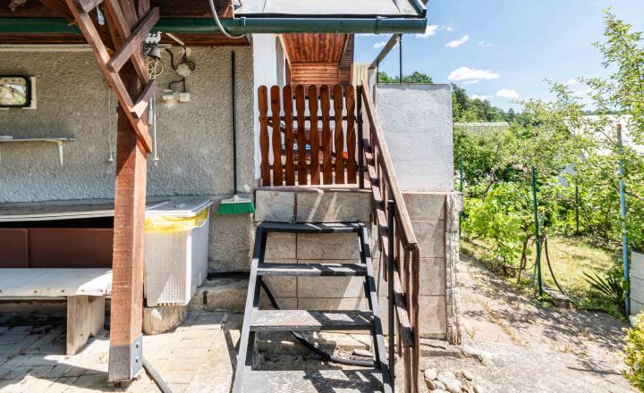 BEDES | Záhradná chatka s pivnicou, skleníkom a krbom, Sad 600 ročnice - fotografia 11