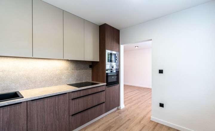 BEDES | Veľkometrážny 3 izbový byt, kompletná rekonštrukcia, walk-in šatník - fotografia 10