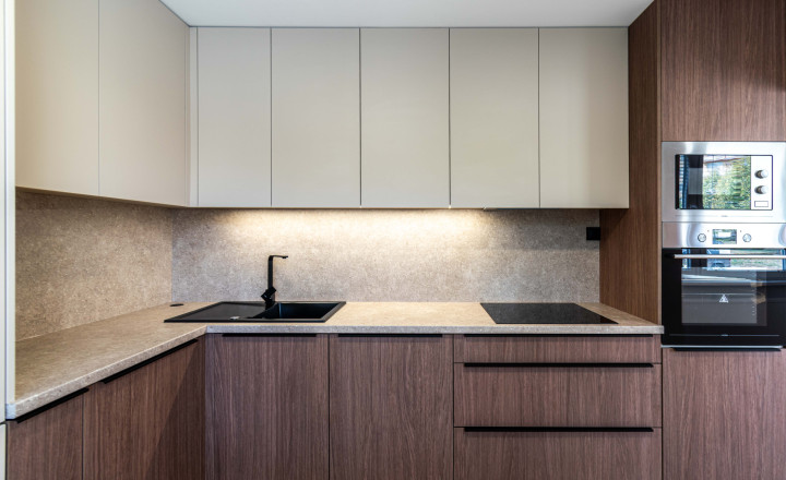 BEDES | Veľkometrážny 3 izbový byt, kompletná rekonštrukcia, walk-in šatník - fotografia 9