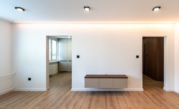 BEDES | Veľkometrážny 3 izbový byt, kompletná rekonštrukcia, walk-in šatník - fotografia 12