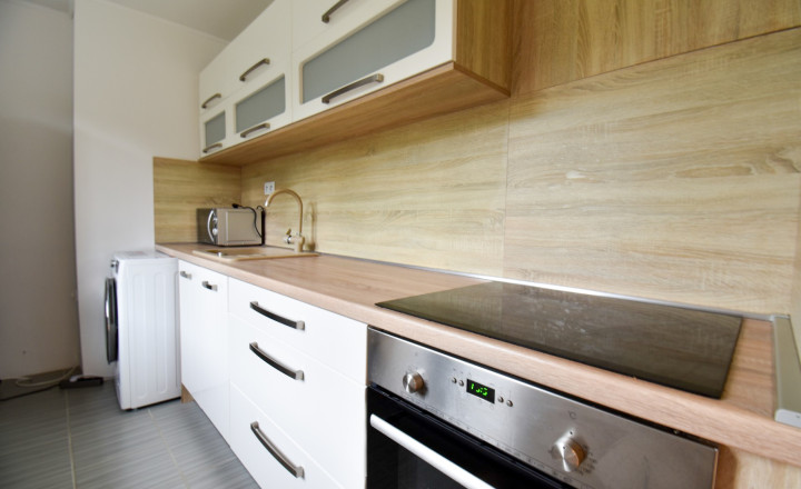 Prenájom – 2 izbový byt, 58m2, balkón, plne zariadený