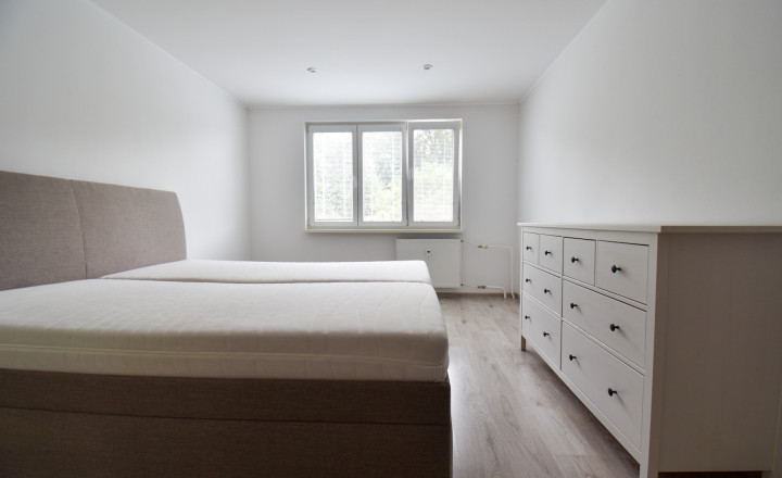 Prenájom – 2 izbový byt, 58m2, balkón, plne zariadený - fotografia 11