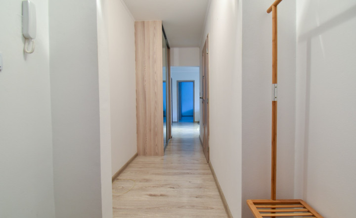 Prenájom – 2 izbový byt, 58m2, balkón, plne zariadený - fotografia 14
