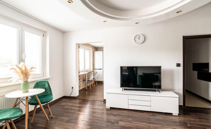 BEDES | Luxusný 3 izbový byt, balkón, panoramatický výhľad - fotografia 3