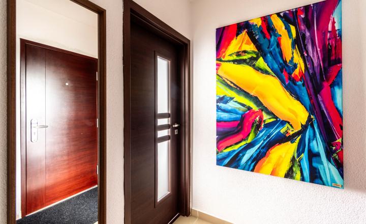 BEDES | Luxusný 3 izbový byt, balkón, panoramatický výhľad - fotografia 12