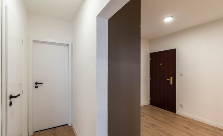 BEDES | Moderný 3 izbový byt po kompletnej rekoštrukcii, loggia - fotografia 21