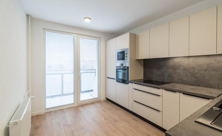 BEDES | Moderný 3 izbový byt po kompletnej rekoštrukcii, loggia - fotografia 5