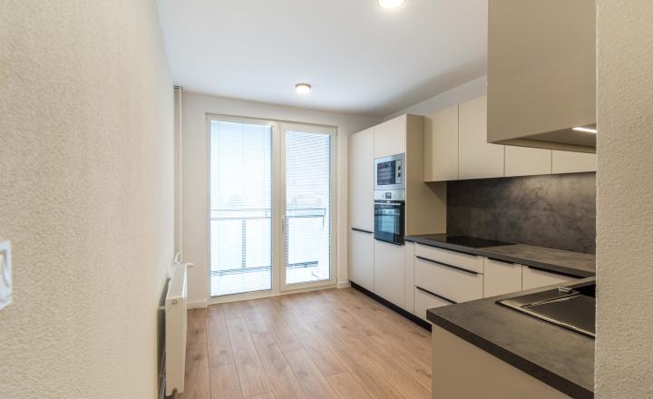 BEDES | Moderný 3 izbový byt po kompletnej rekoštrukcii, loggia - fotografia 4