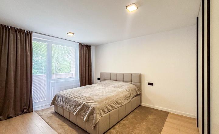 BEDES | Veľkometrážny 3 izbový byt, kompletná rekonštrukcia, walk-in šatník - fotografia 13
