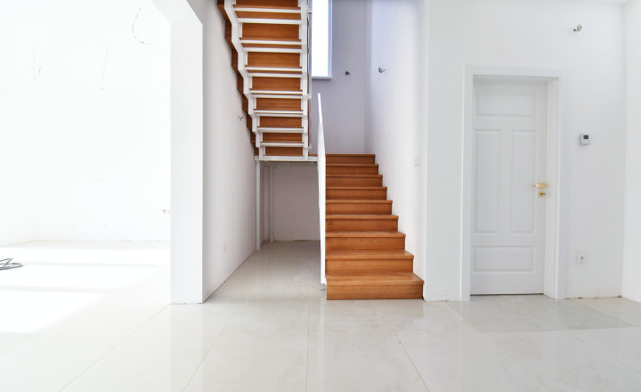 Beladice: novostavba domu 182 m², 3 terasy, garáž, 1 h od BA - fotografia 10