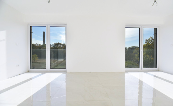 Beladice: novostavba domu 182 m², 3 terasy, garáž, 1 h od BA - fotografia 19