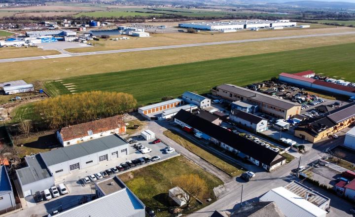 BEDES | Garáž/Sklad 10 m² v zabezpečenom areáli, Riečna ulica - fotografia 11